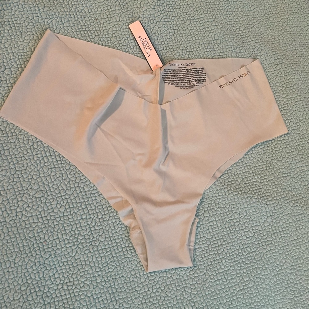 NWT 2020 Cheeky Panty Victoria’s Secret No Show Panty